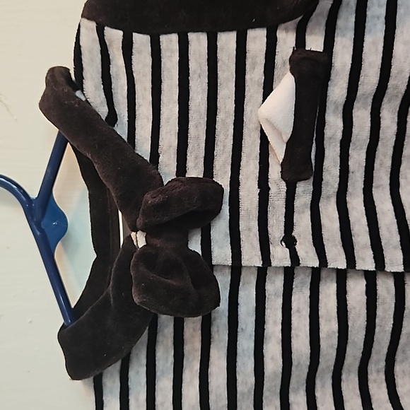Absorba Faux Tuxedo Romper 9M - Picture 2 of 5